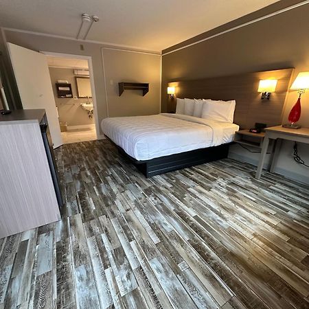 Whalers Inn And Suites New Bedford Extérieur photo
