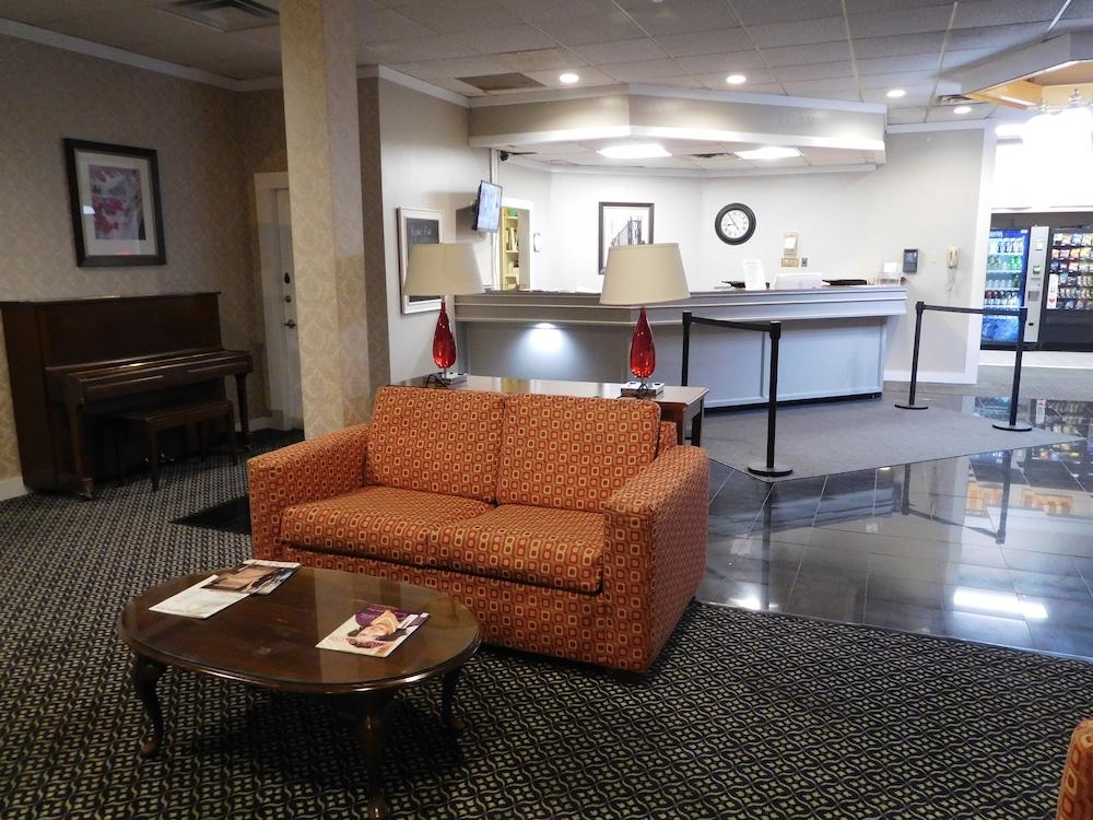 Whalers Inn And Suites New Bedford Extérieur photo