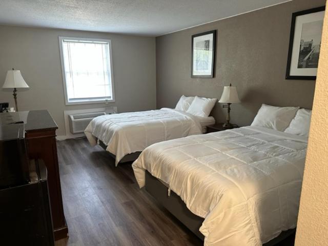 Whalers Inn And Suites New Bedford Extérieur photo