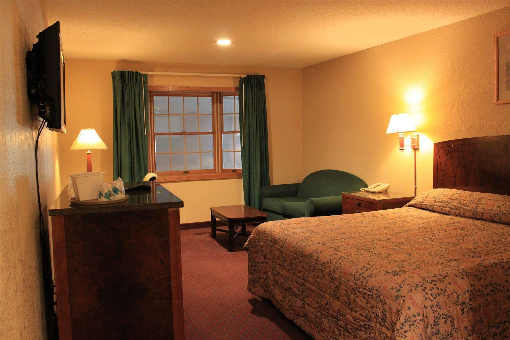 Whalers Inn And Suites New Bedford Extérieur photo